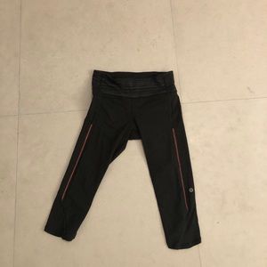Lululemon cropped leggings